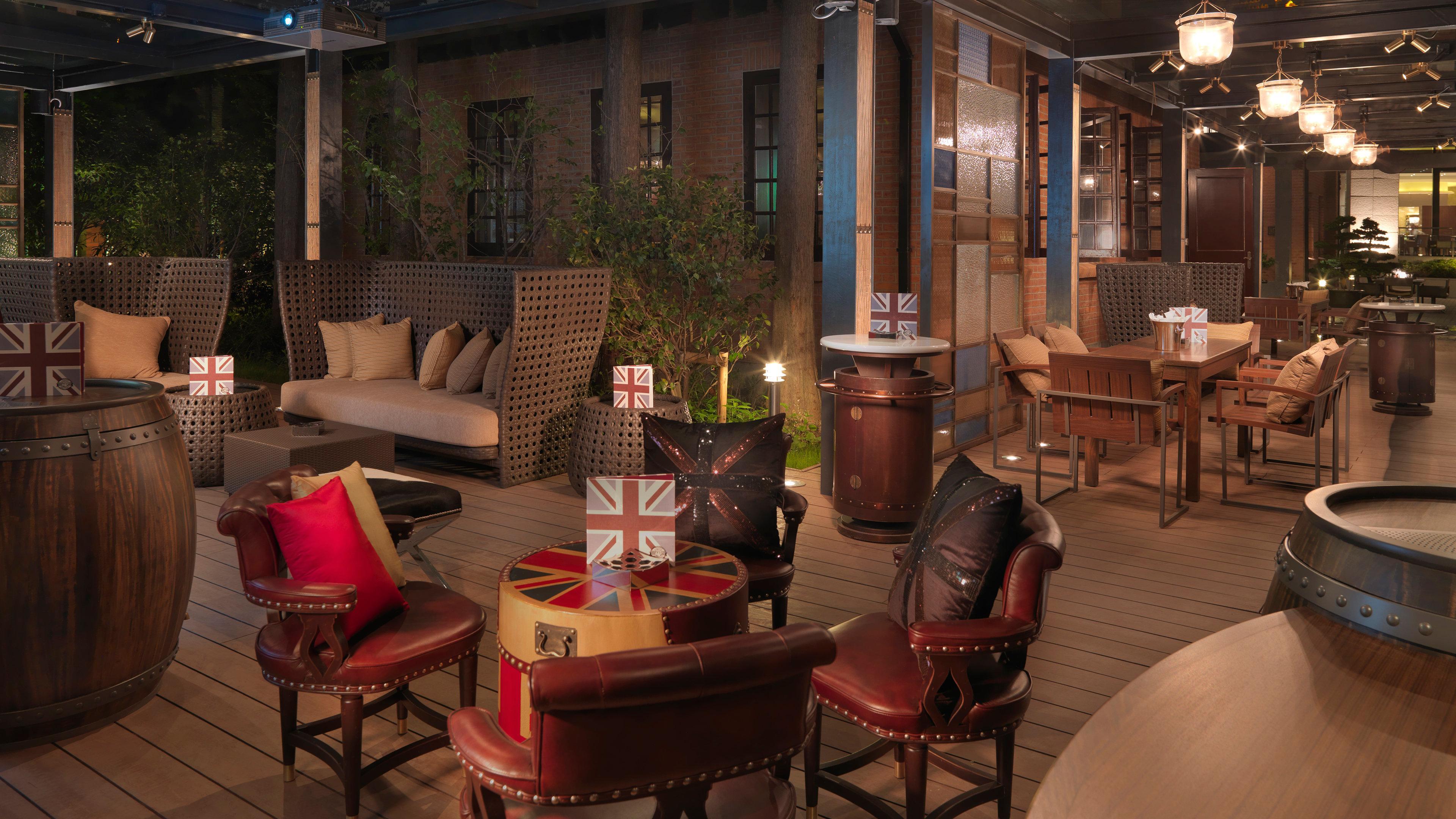 Intercontinental Shanghai Expo By Ihg ภายนอก รูปภาพ